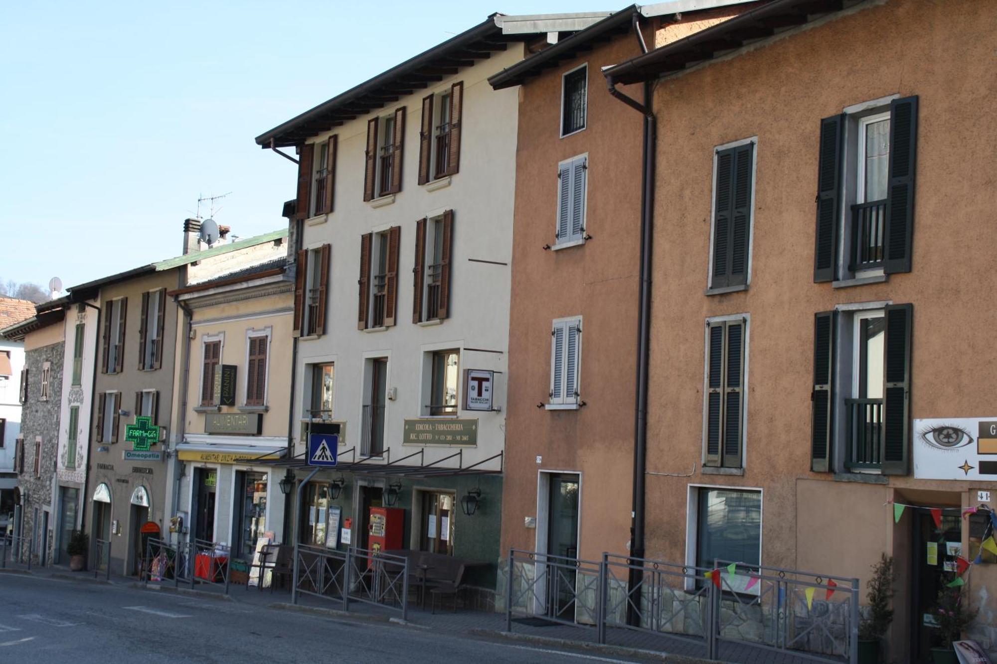B&B Michelina Castiglione d'Intelvi Bagian luar foto